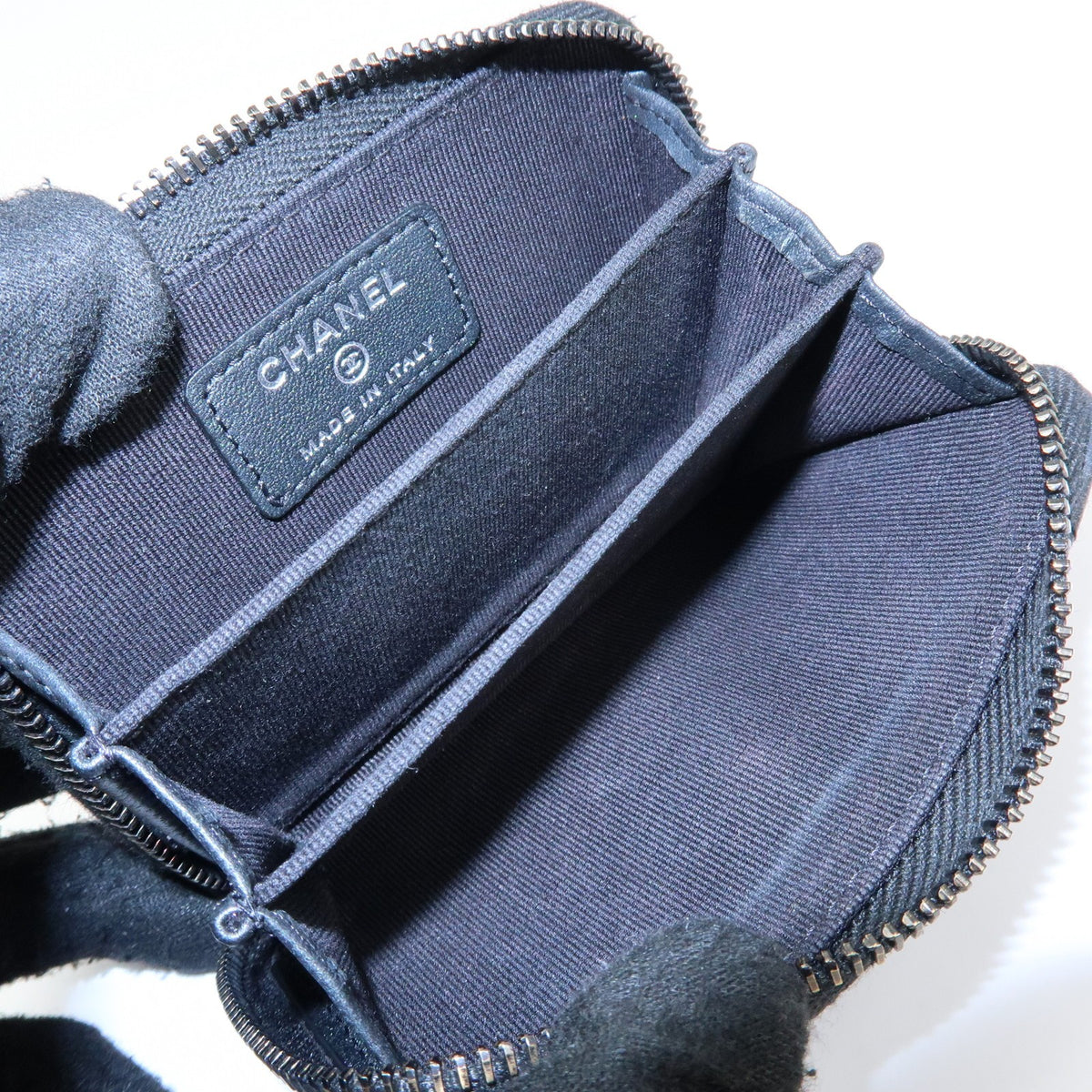 Chanel So Black Cc Zip Coin Purse Quilted Lambskin Black Leather Wallets Accessory (Pre-Owned)