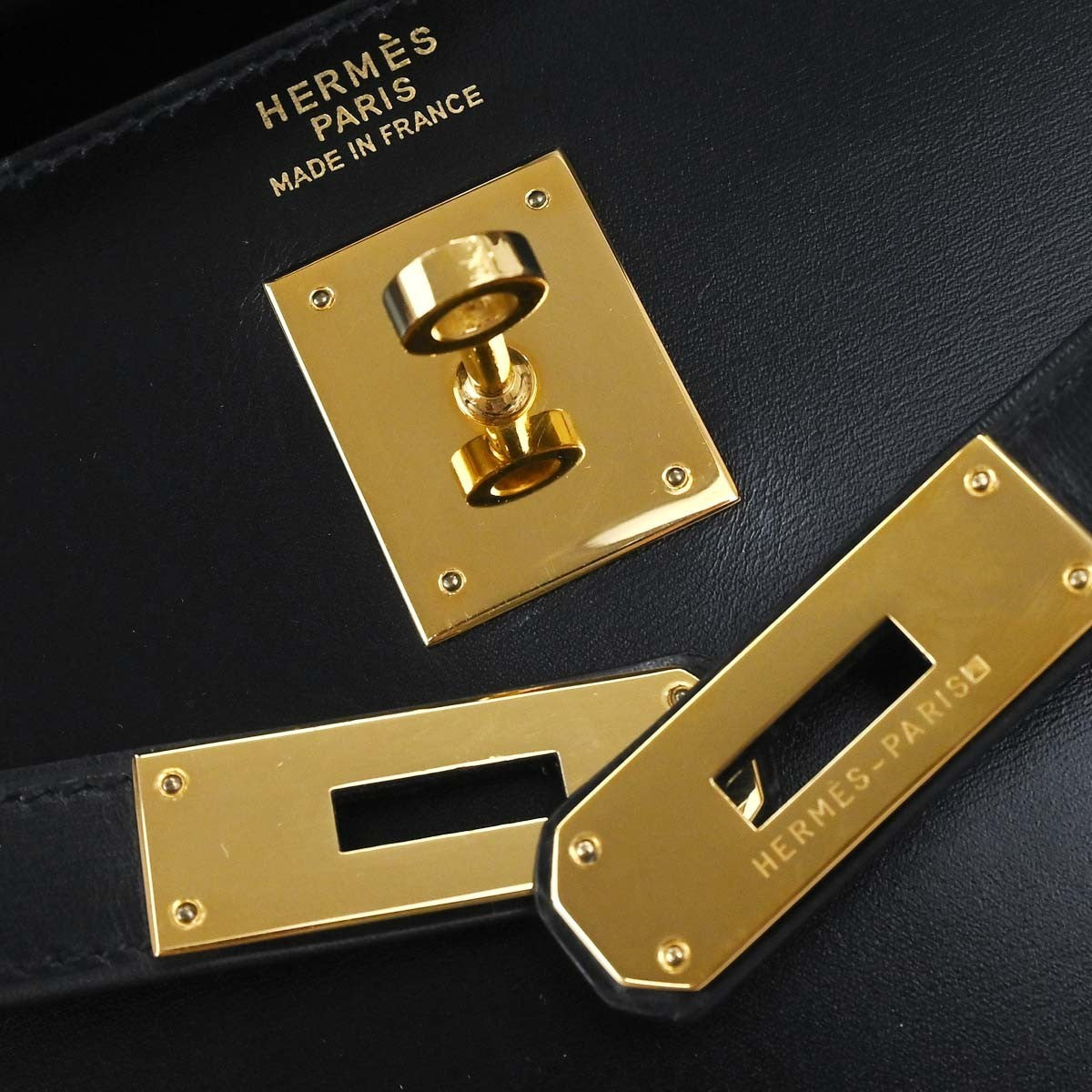 Hermes Kelly Black Box Calf With Gold Hardware Black Leather Handbag (Pre-Owned)