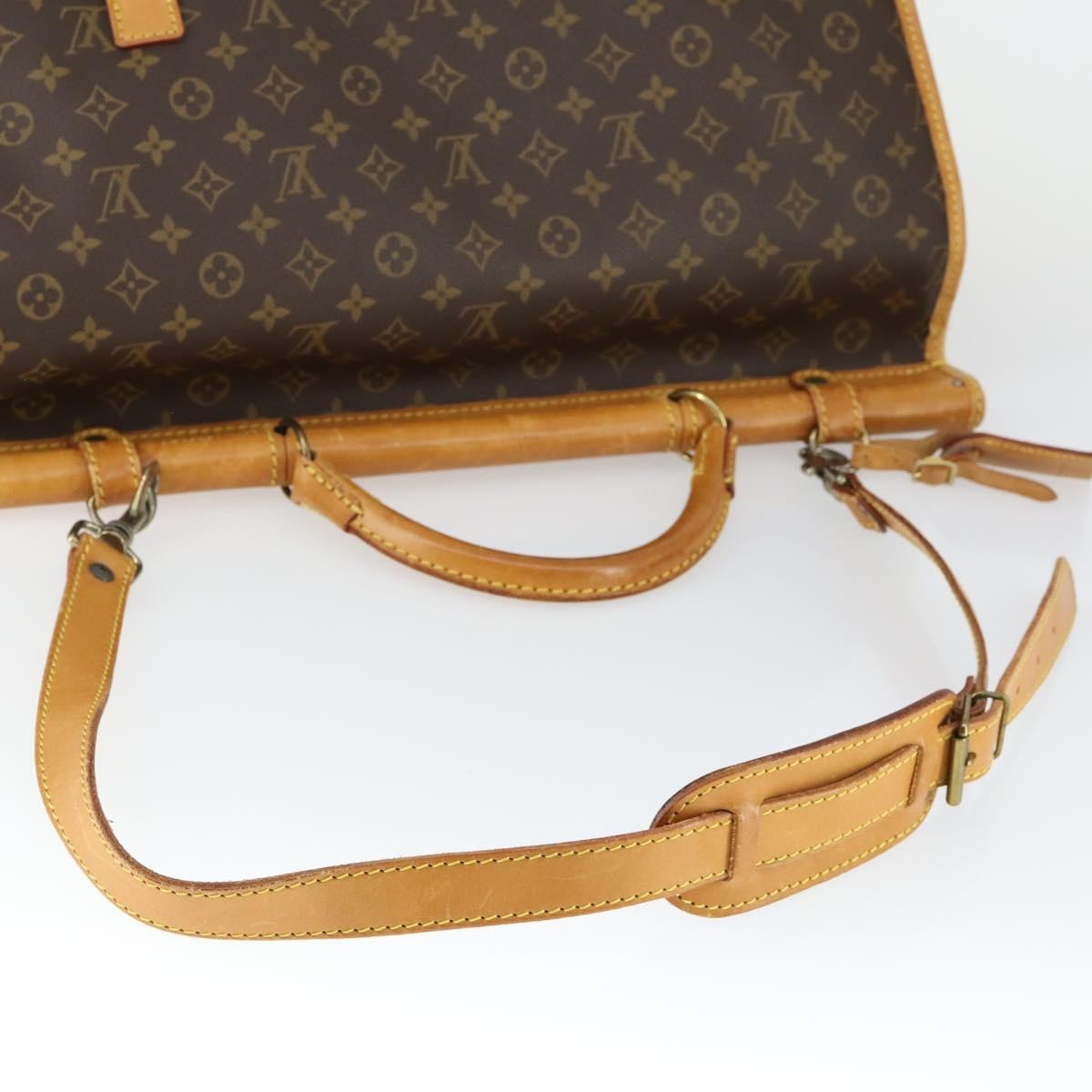 Louis Vuitton Sac Chasse Hunting Monogram Canvas Brown Canvas Travel Bag Bag (Pre-Owned)