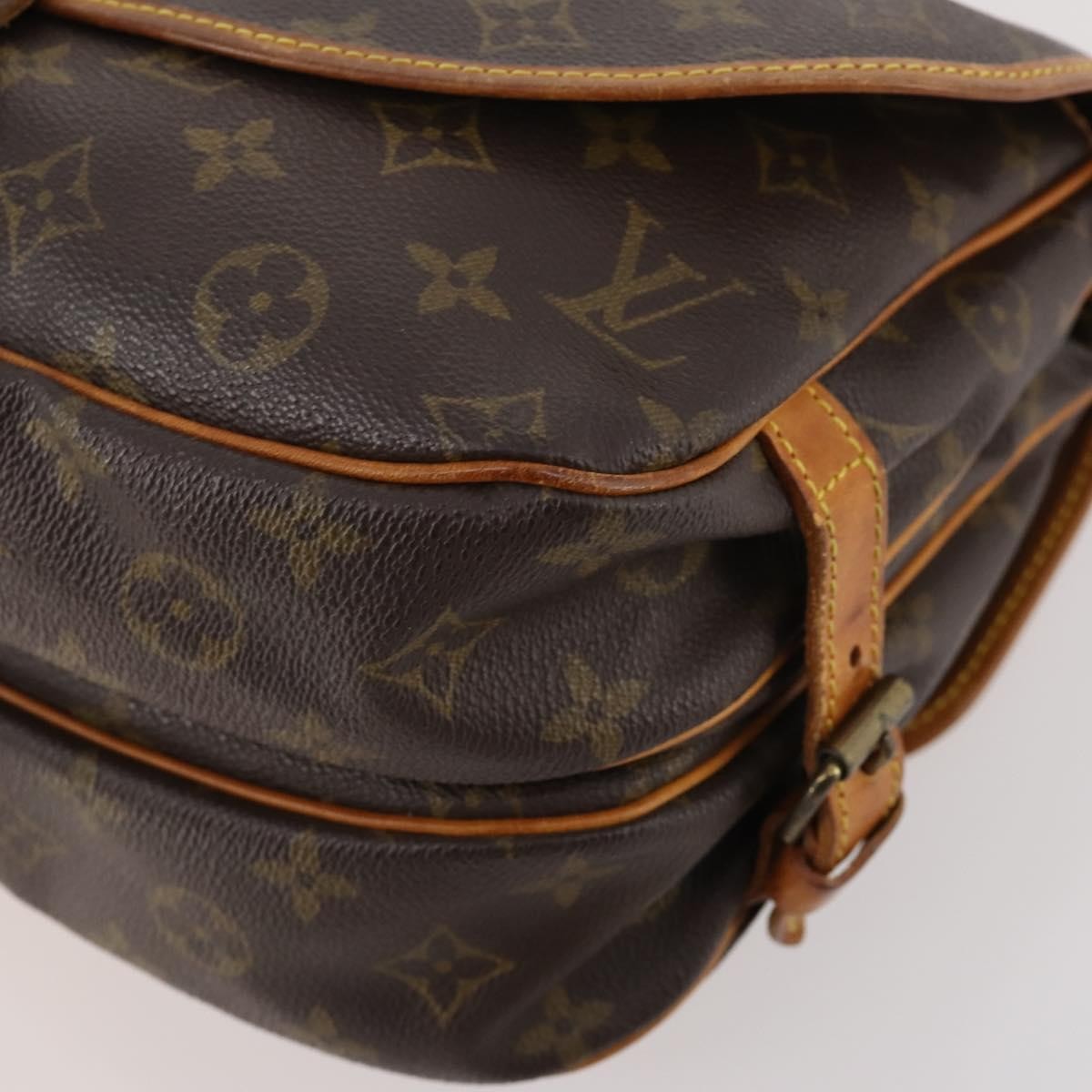 Louis Vuitton Saumur Monogram Canvas Brown Canvas Shoulder Bag Bag (Pre-Owned)