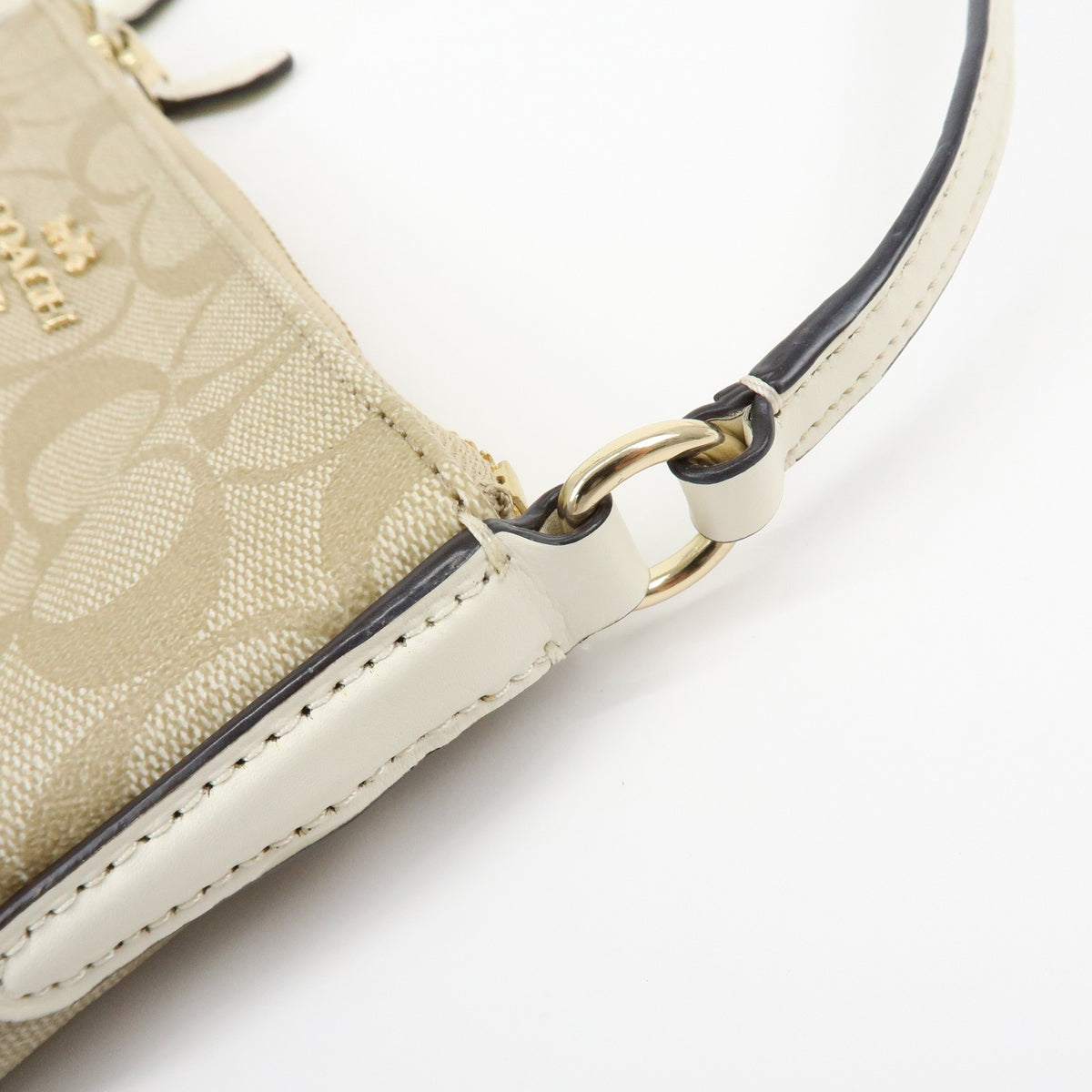 Coach Shoulder Canvas Beige Canvas Handbag (Pre-Owned)