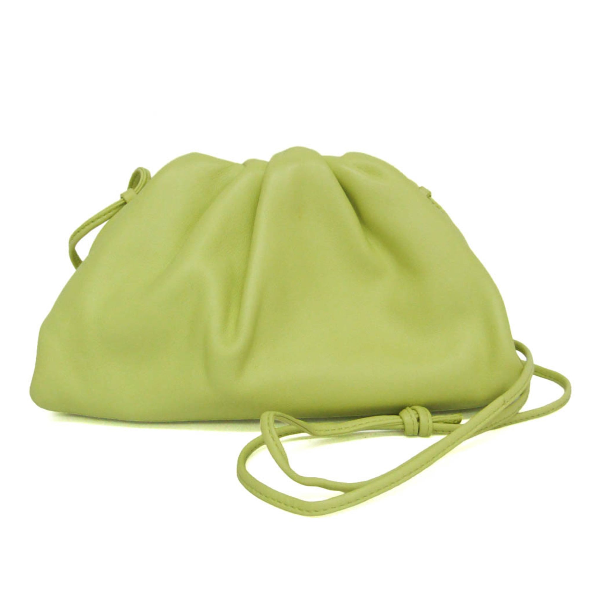 Bottega Veneta The Pouch Leather Green Leather Clutche & Pouche Bag (Pre-Owned)