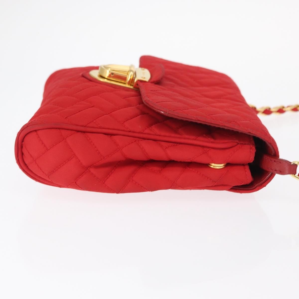 Prada Pushlock Chain Flap Quilted Tessuto Red Nylon Shoulder Bag Bag (Pre-Owned)