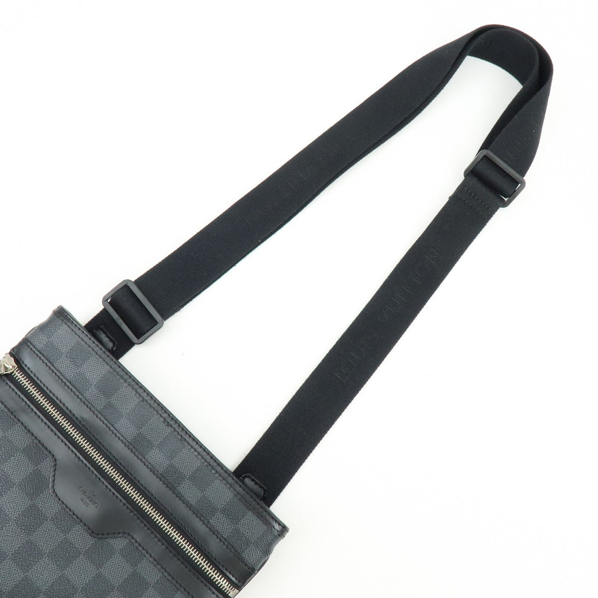 Louis Vuitton Thomas Damier Graphite Black Canvas Handbag (Pre-Owned)