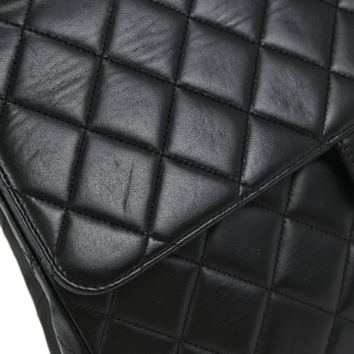 Chanel Classic Single Flap Quilted Lambskin Black Leather Handbag (Pre-Owned)