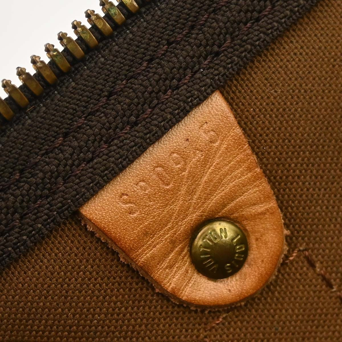 Louis Vuitton Keepall Monogram Canvas Brown Canvas Travel Bag Bag (Pre-Owned)