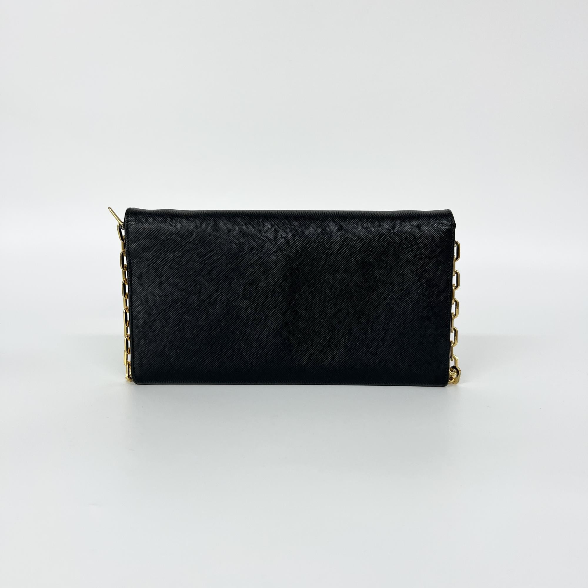 Prada Wallet On Chain Saffiano Black Leather Shoulder Bag Bag (Pre-Owned)
