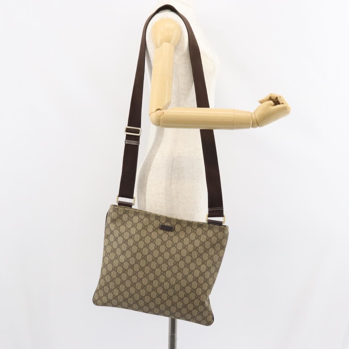 Gucci Zip Top Messenger Gg Coated Canvas Beige Pvc Shoulder Bag Bag (Pre-Owned)