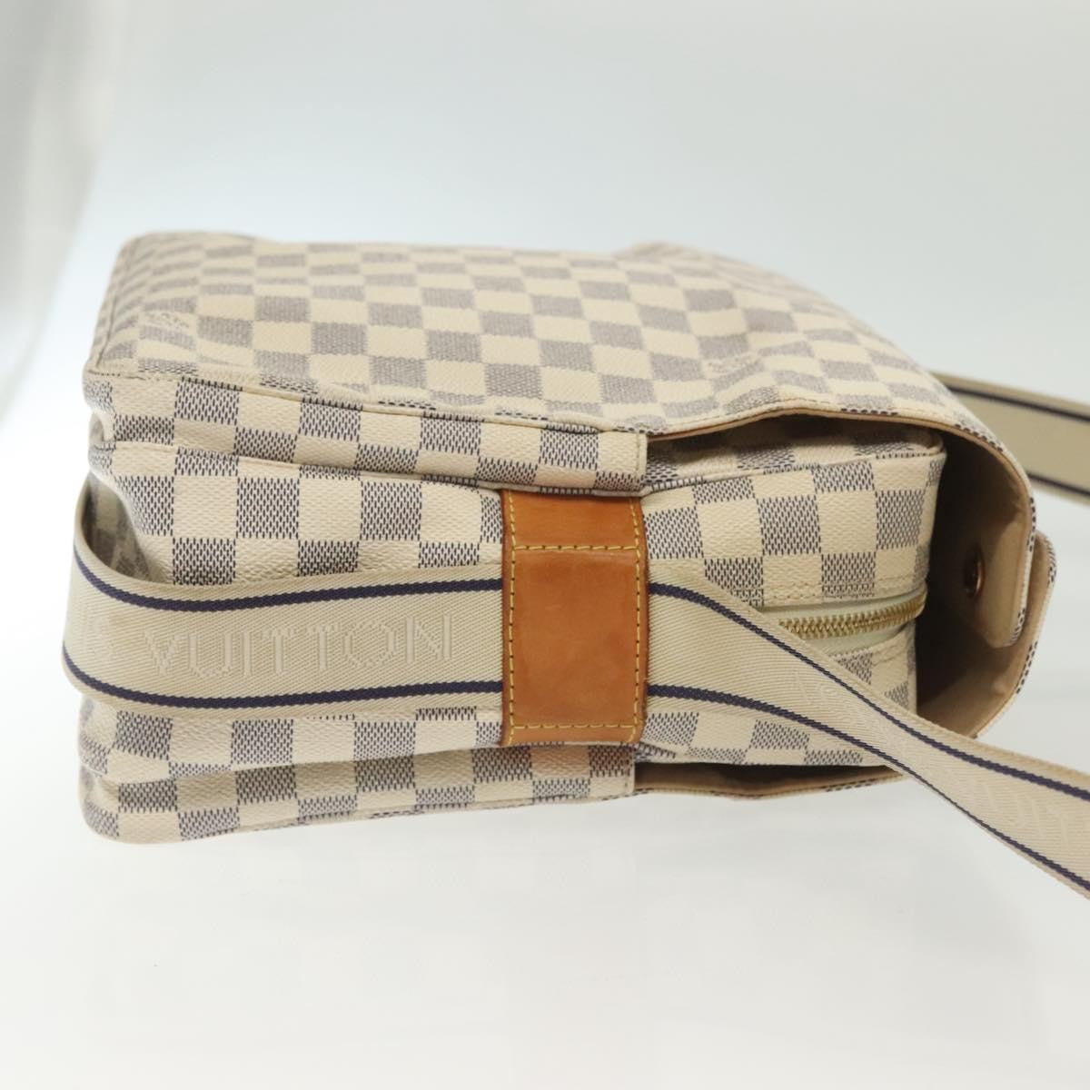 Louis Vuitton Naviglio Damier Ebene White Canvas Shoulder Bag Bag (Pre-Owned)