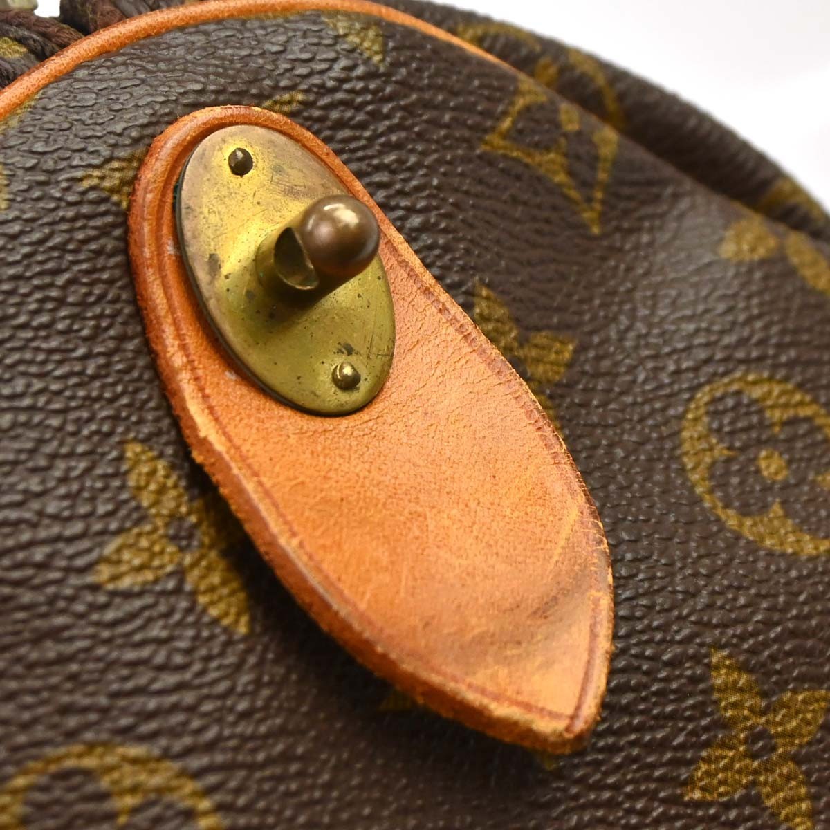 Louis Vuitton Keepall Monogram Canvas Brown Canvas Travel Bag Bag (Pre-Owned)