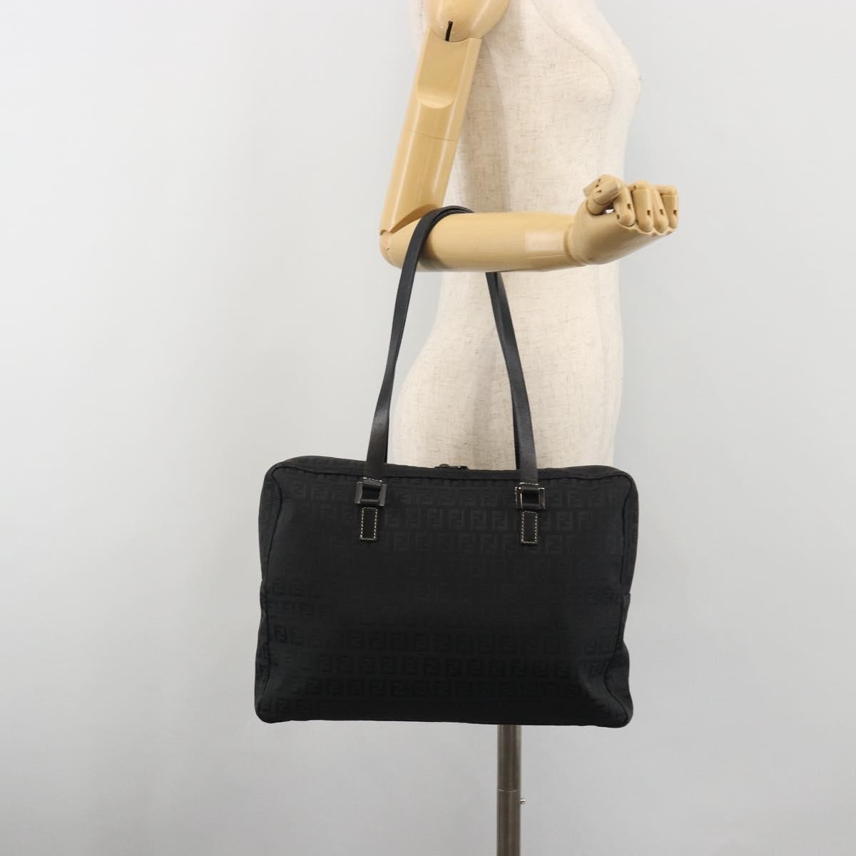 Fendi Shoulder Zucchino Canvas Black Canvas Shoulder Bag Bag (Pre-Owned)