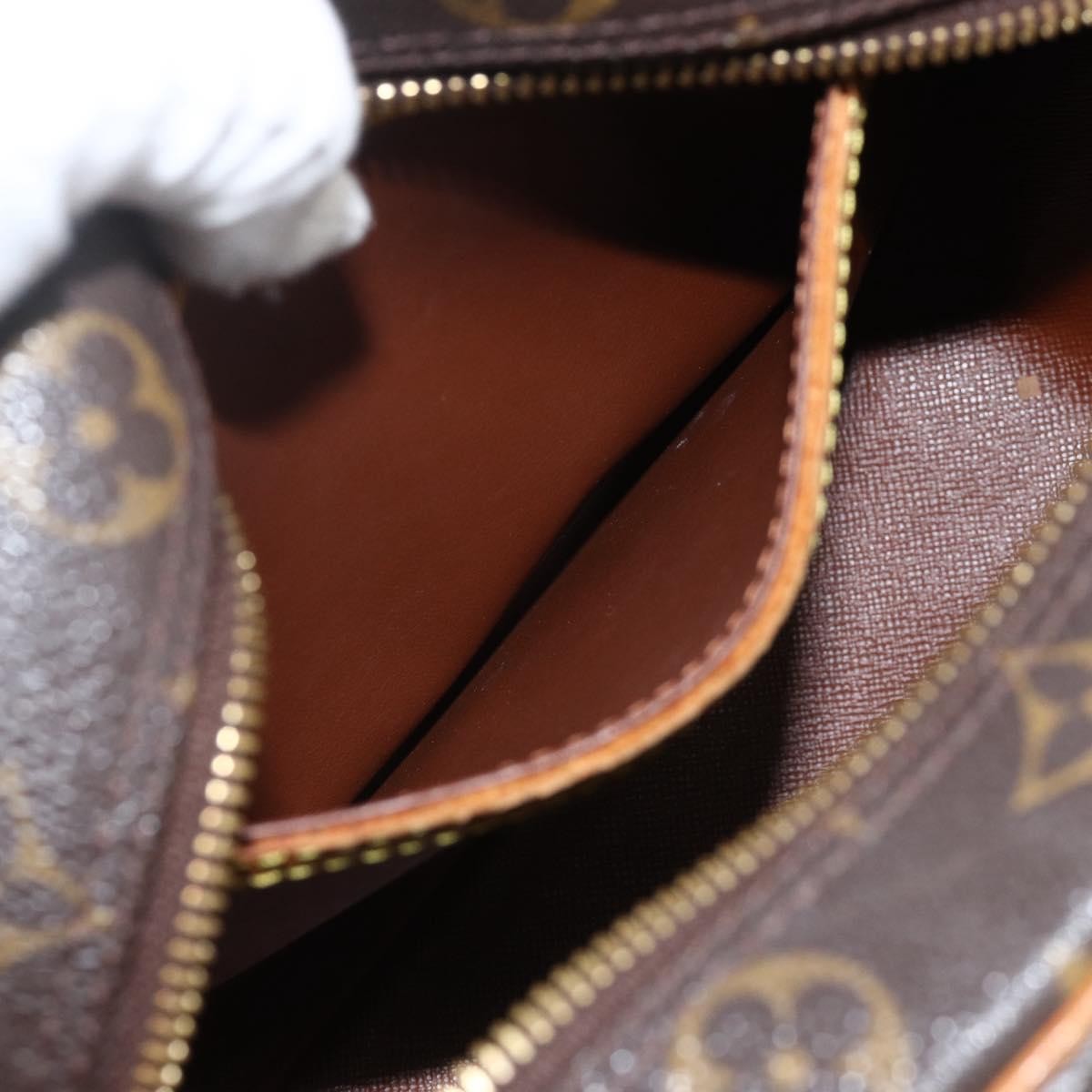 Louis Vuitton Blois Monogram Canvas Brown Canvas Handbag (Pre-Owned)