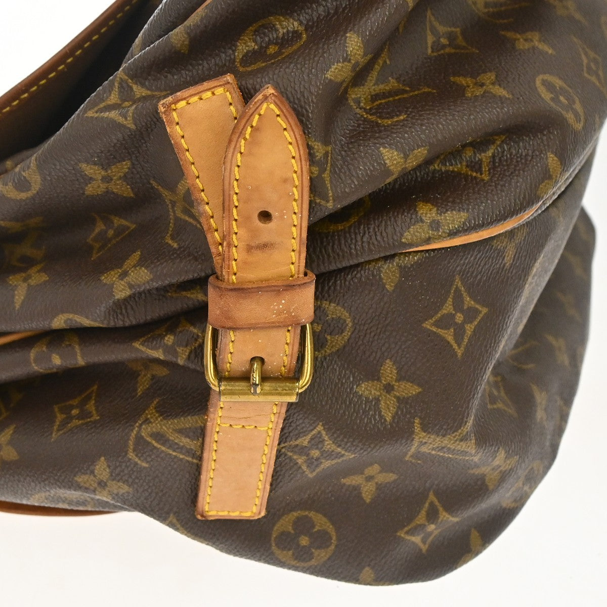 Louis Vuitton Saumur Monogram Canvas Brown Canvas Handbag (Pre-Owned)