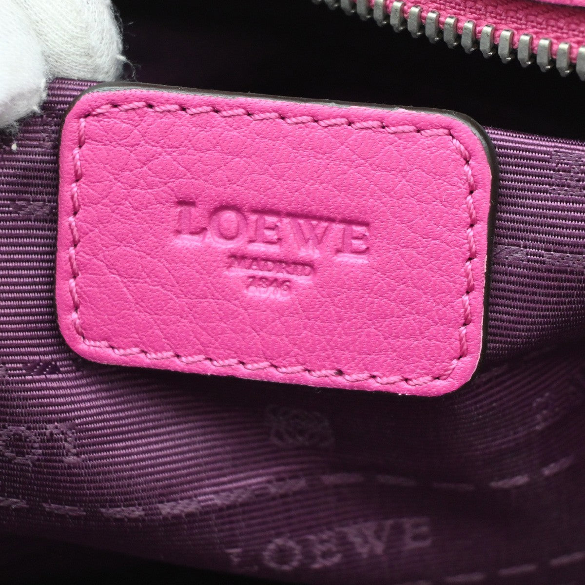 Loewe Heritage Boston Leather Pink Leather Handbag (Pre-Owned)