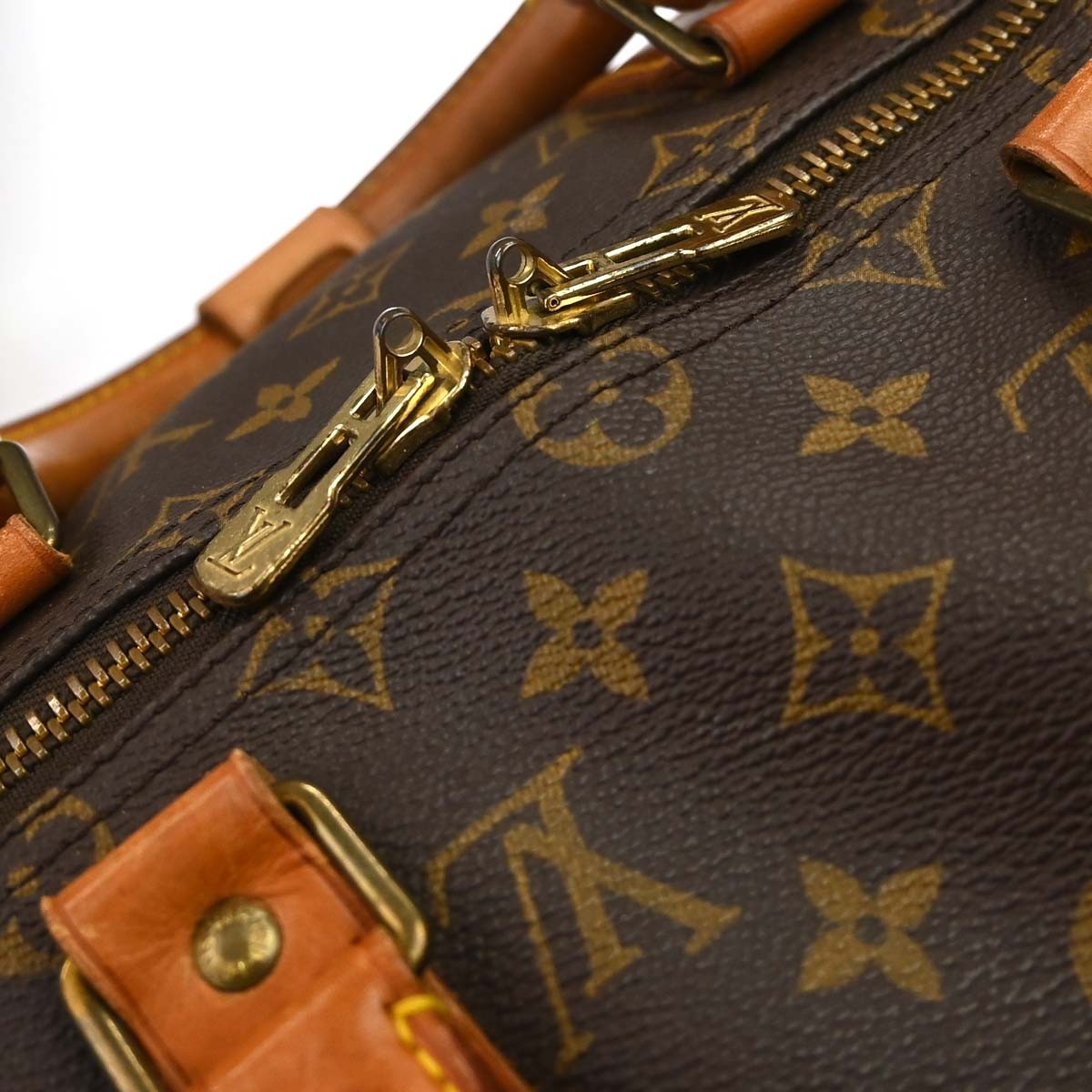 Louis Vuitton Keepall Monogram Canvas Brown Canvas Travel Bag Bag (Pre-Owned)