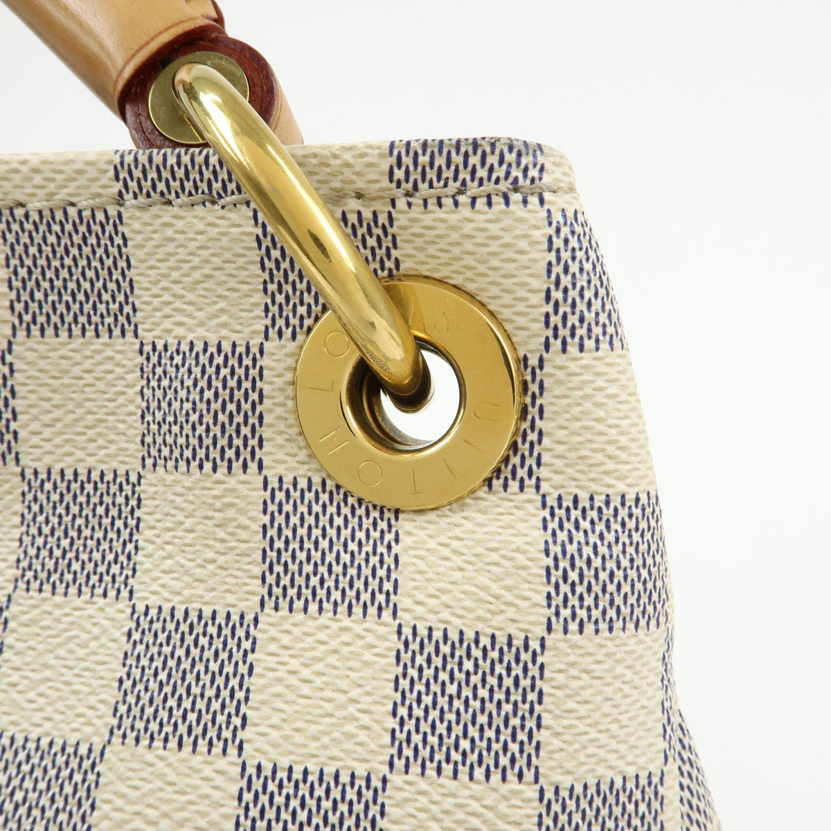 Louis Vuitton Artsy Damier White Canvas Handbag (Pre-Owned)