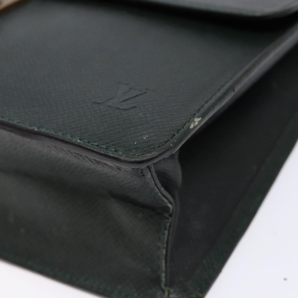 Louis Vuitton Serviette Kourad Taiga Leather Green Leather Clutche & Pouche Bag (Pre-Owned)
