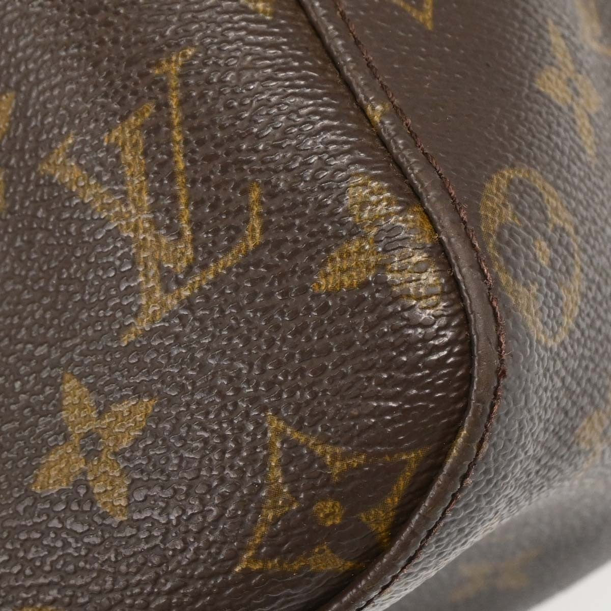 Louis Vuitton Looping Monogram Canvas Brown Canvas Handbag (Pre-Owned)