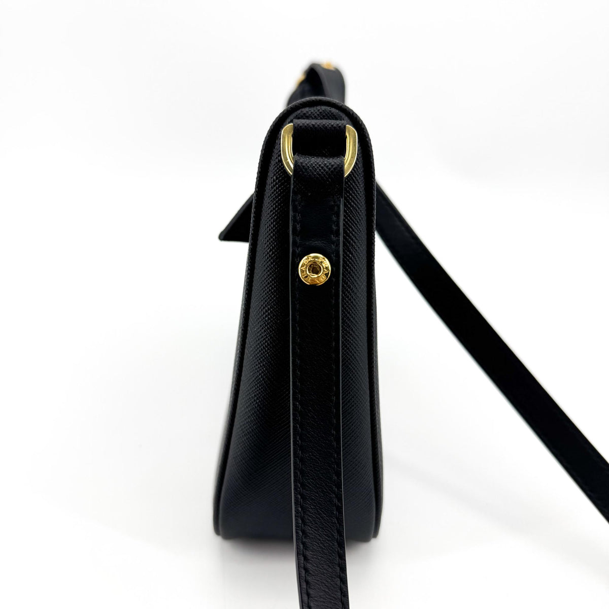 Prada Re-Edition 2005 Hobo Tessuto With Saffiano Leather Black Leather Shoulder Bag Bag (Pre-Owned)
