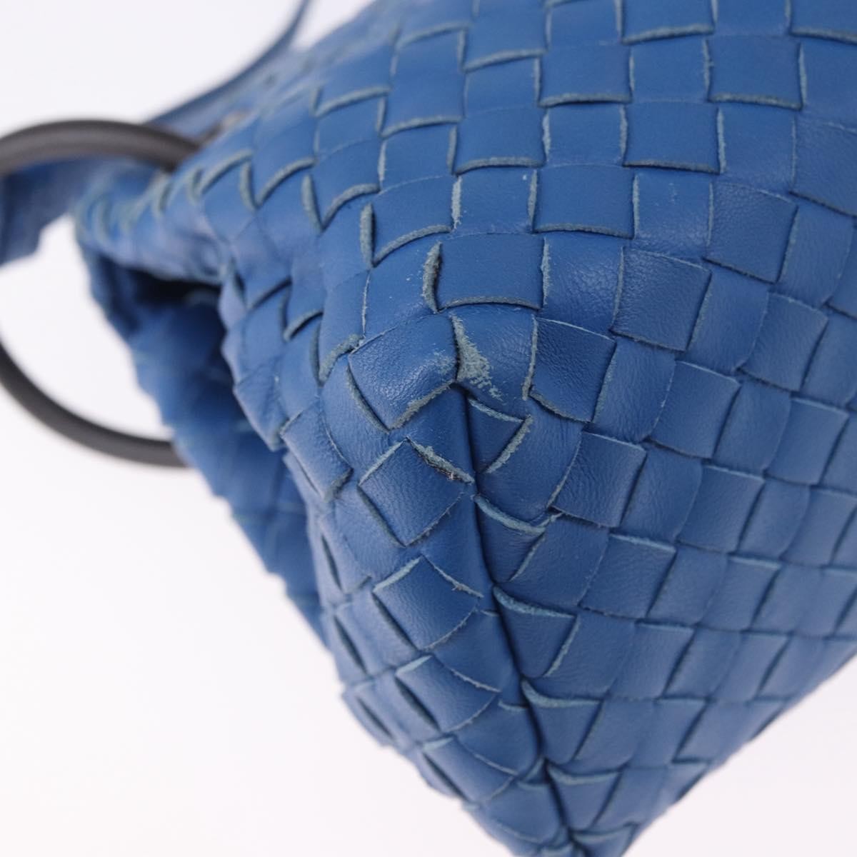 Bottega Veneta Adjustable Flap Intrecciato Nappa Blue Leather Shoulder Bag Bag (Pre-Owned)