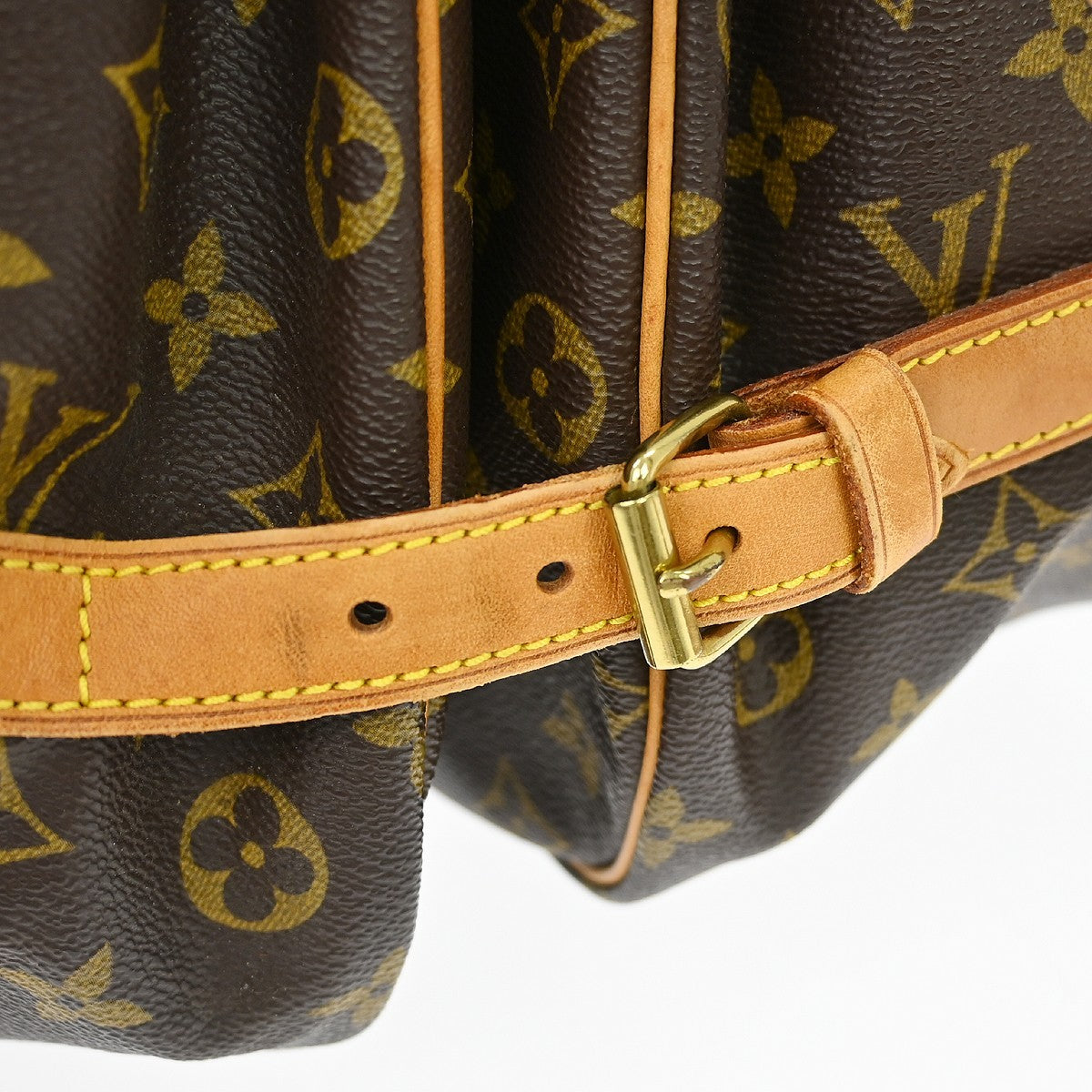 Louis Vuitton Saumur Monogram Canvas Brown Canvas Shoulder Bag Bag (Pre-Owned)