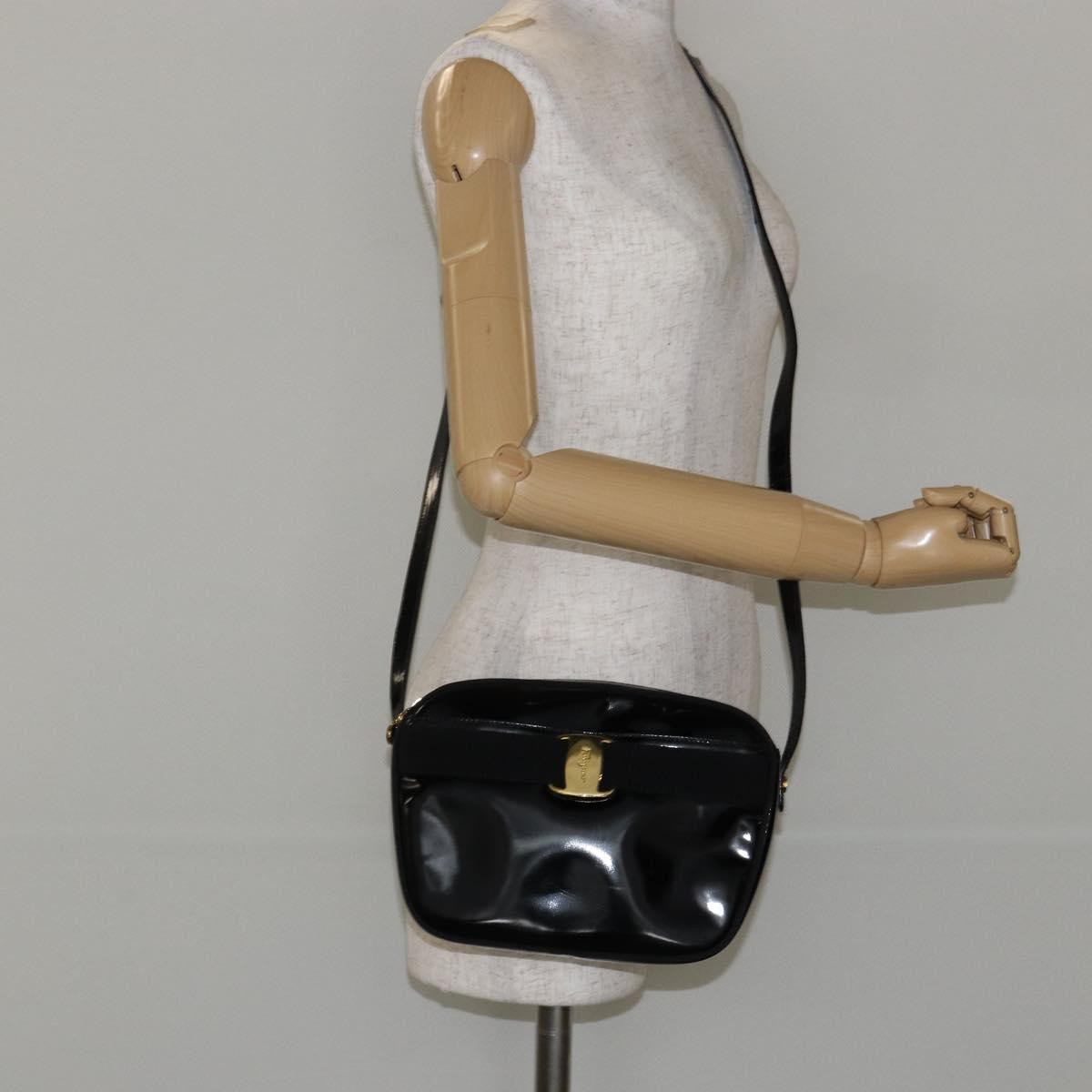Salvatore Ferragamo Vala Patent Leather Black Patent_Leather Shoulder Bag Bag (Pre-Owned)