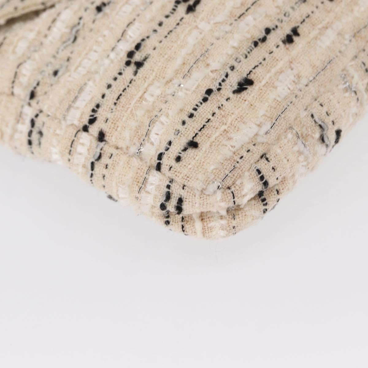 Chanel Vintage Envelope Chain Clutch Tweed White Tweed Clutche & Pouche Bag (Pre-Owned)