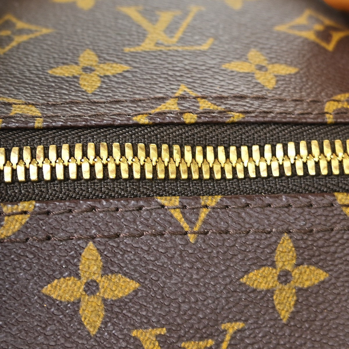 Louis Vuitton Keepall Bandouliere Monogram Canvas Brown Canvas Travel Bag Bag (Pre-Owned)