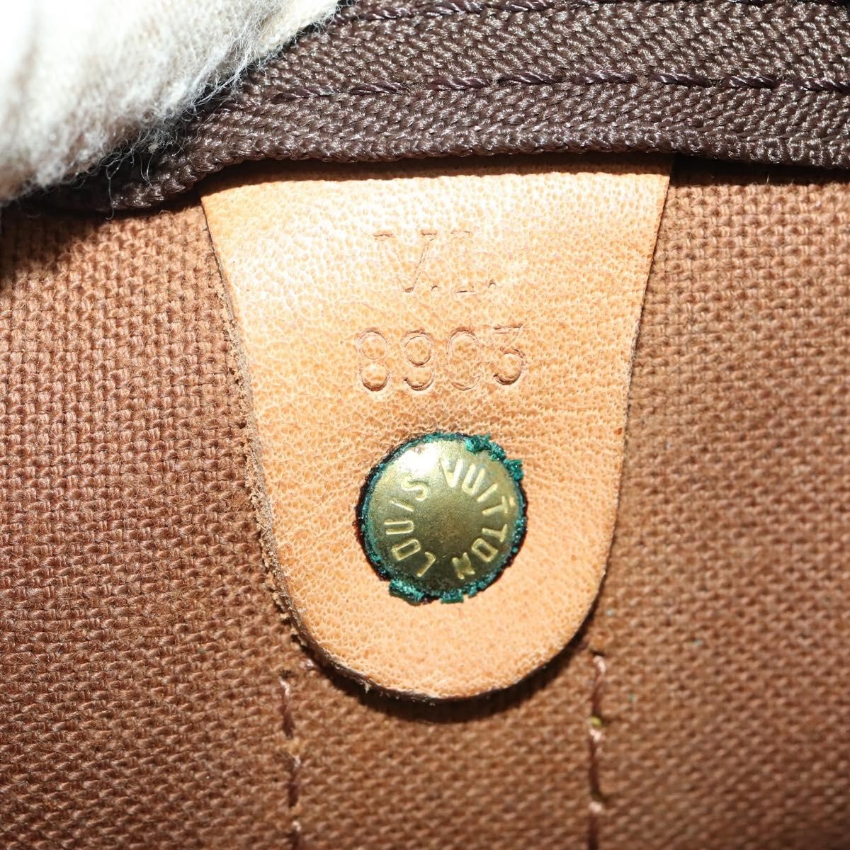 Louis Vuitton Keepall Monogram Canvas Brown Canvas Travel Bag Bag (Pre-Owned)
