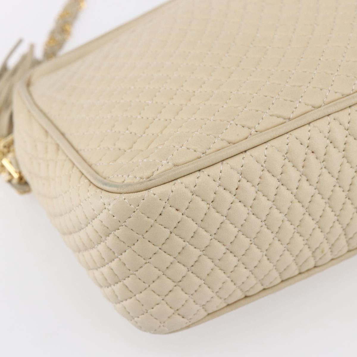 Bally Vintage Quilted Leather Ecru Leather Shoulder Bag Bag (Pre-Owned)
