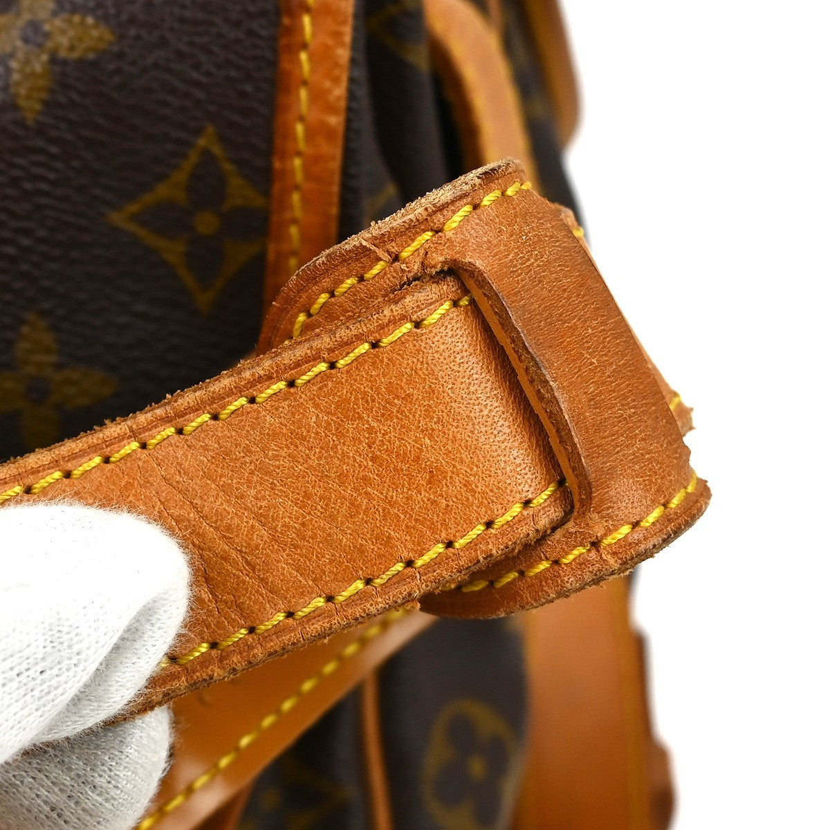 Louis Vuitton Saumur Monogram Brown Canvas Shoulder Bag Bag (Pre-Owned)