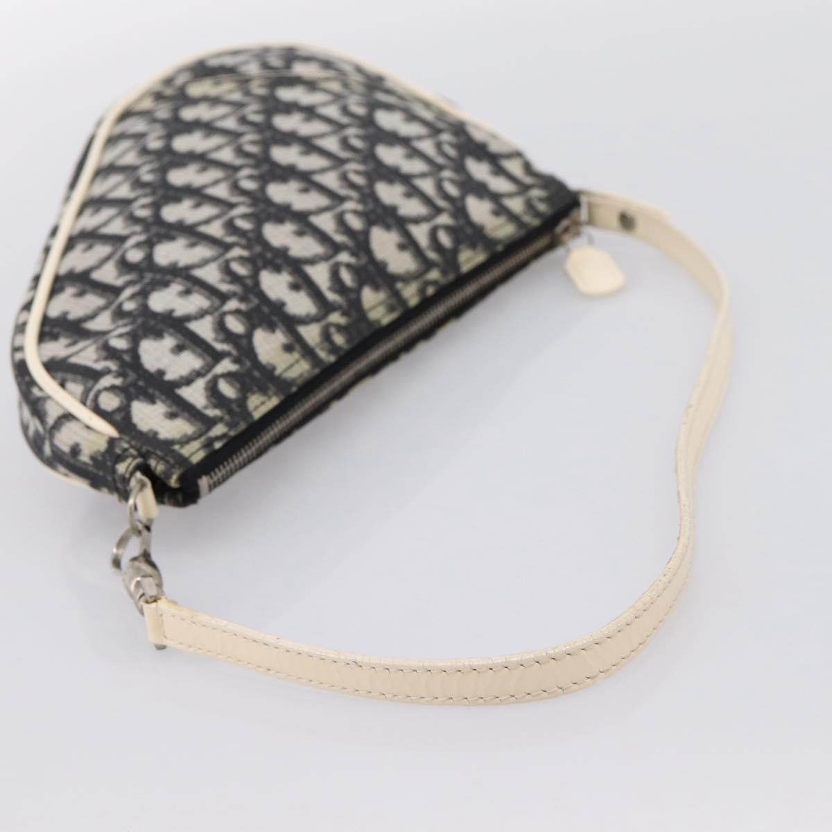 Christian Dior Vintage Saddle Diorissimo Canvas Gray Canvas Handbag (Pre-Owned)