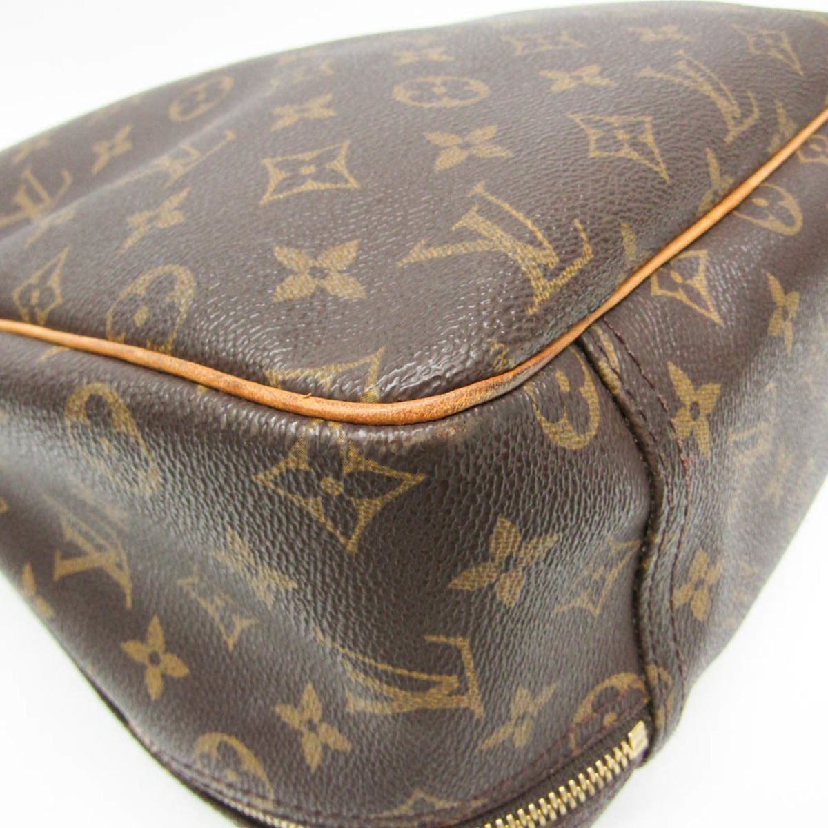 Louis Vuitton Excursion Monogram Canvas Brown Canvas Handbag (Pre-Owned)