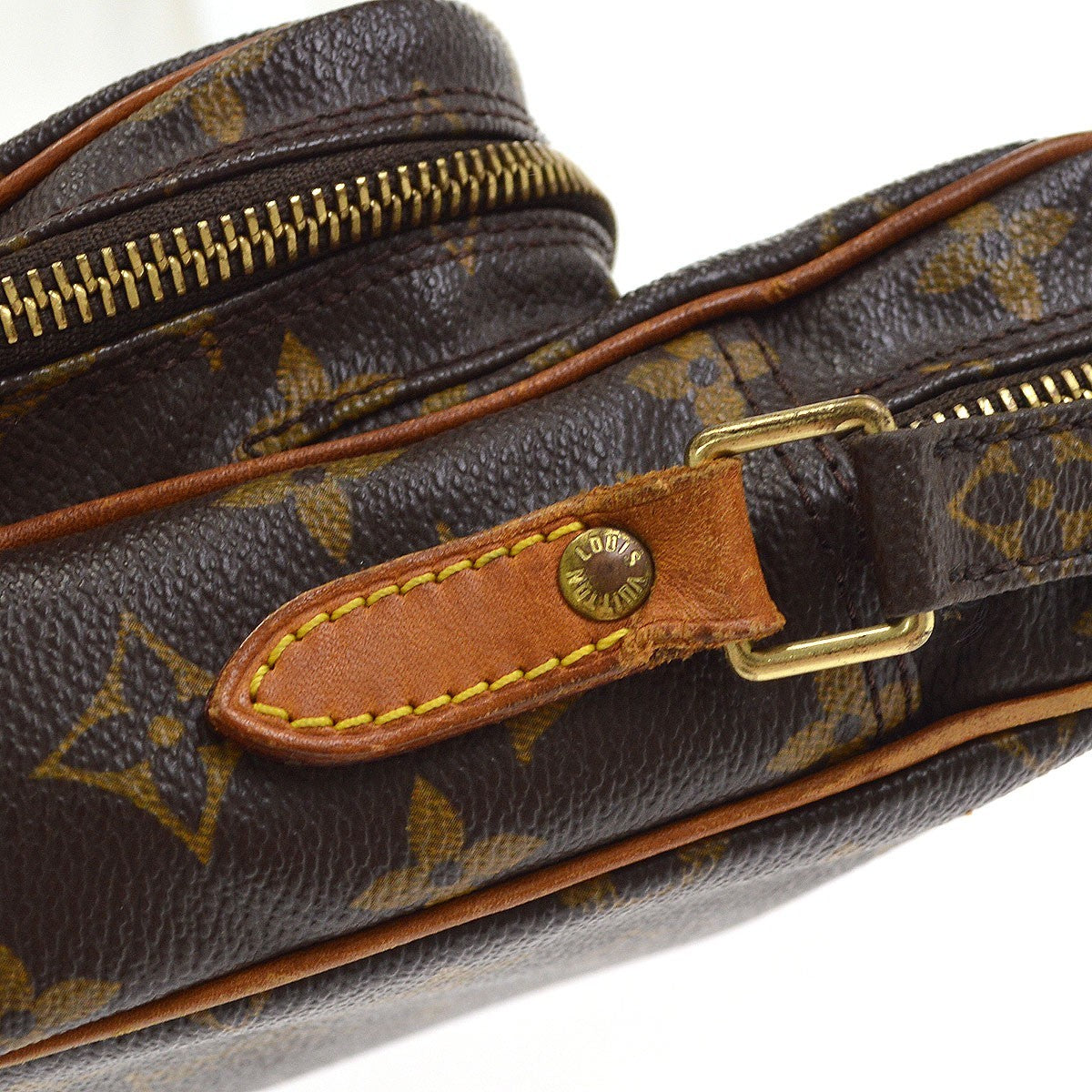 Louis Vuitton Amazone Monogram Canvas Brown Canvas Shoulder Bag Bag (Pre-Owned)
