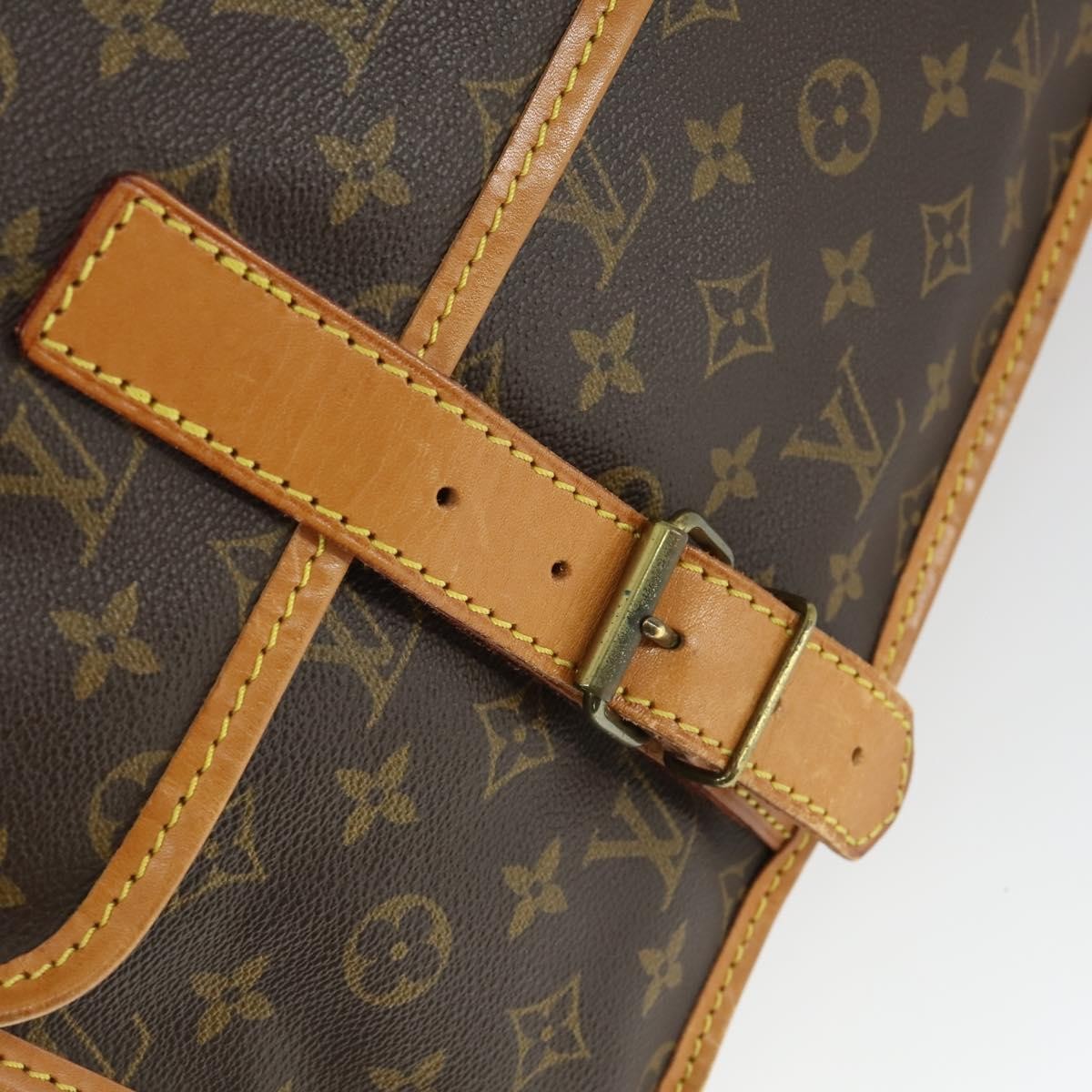 Louis Vuitton Sac Chasse Hunting Monogram Canvas Brown Canvas Travel Bag Bag (Pre-Owned)