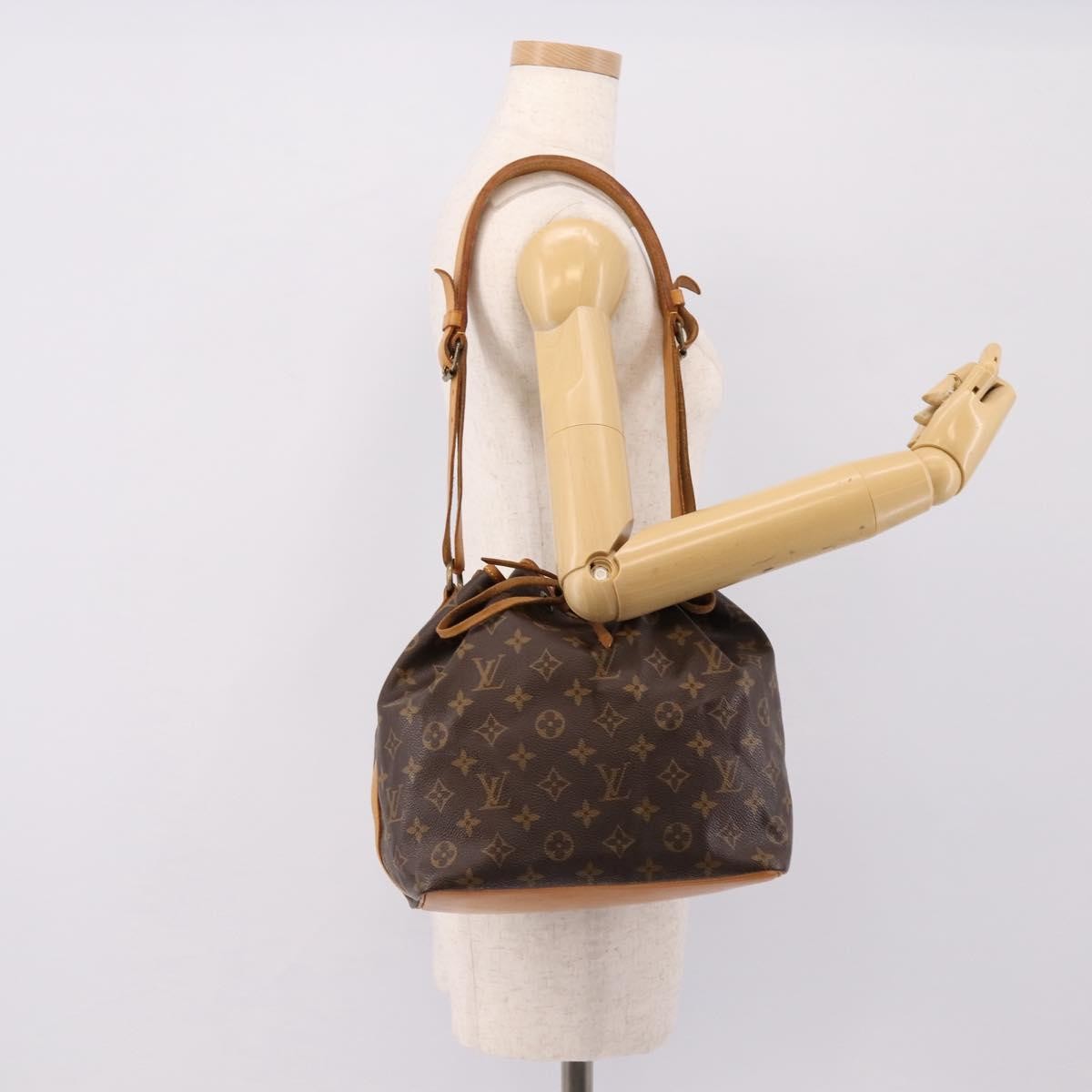 Louis Vuitton Petit Noe Monogram Canvas Brown Canvas Handbag (Pre-Owned)
