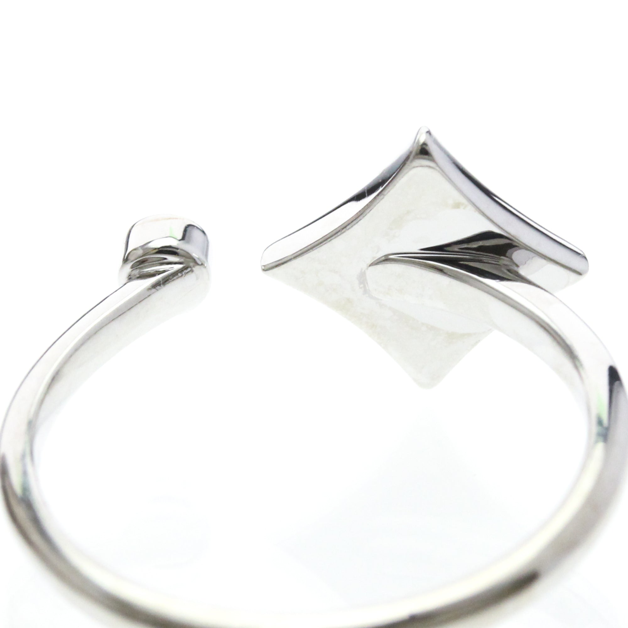 Louis Vuitton Color Blossom Mini Star 18K White Gold With Mother Of Pearl And Diamond Silver White_Gold Ring Jewelry (Pre-Owned)