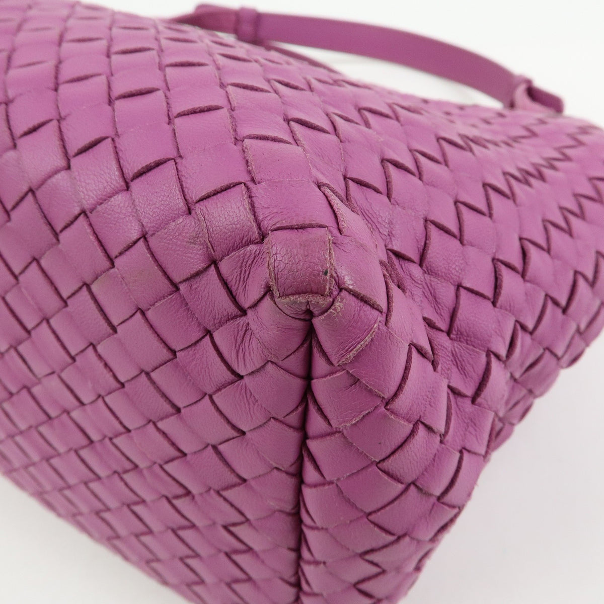 Bottega Veneta Garda Intrecciato Nappa Purple Leather Handbag (Pre-Owned)