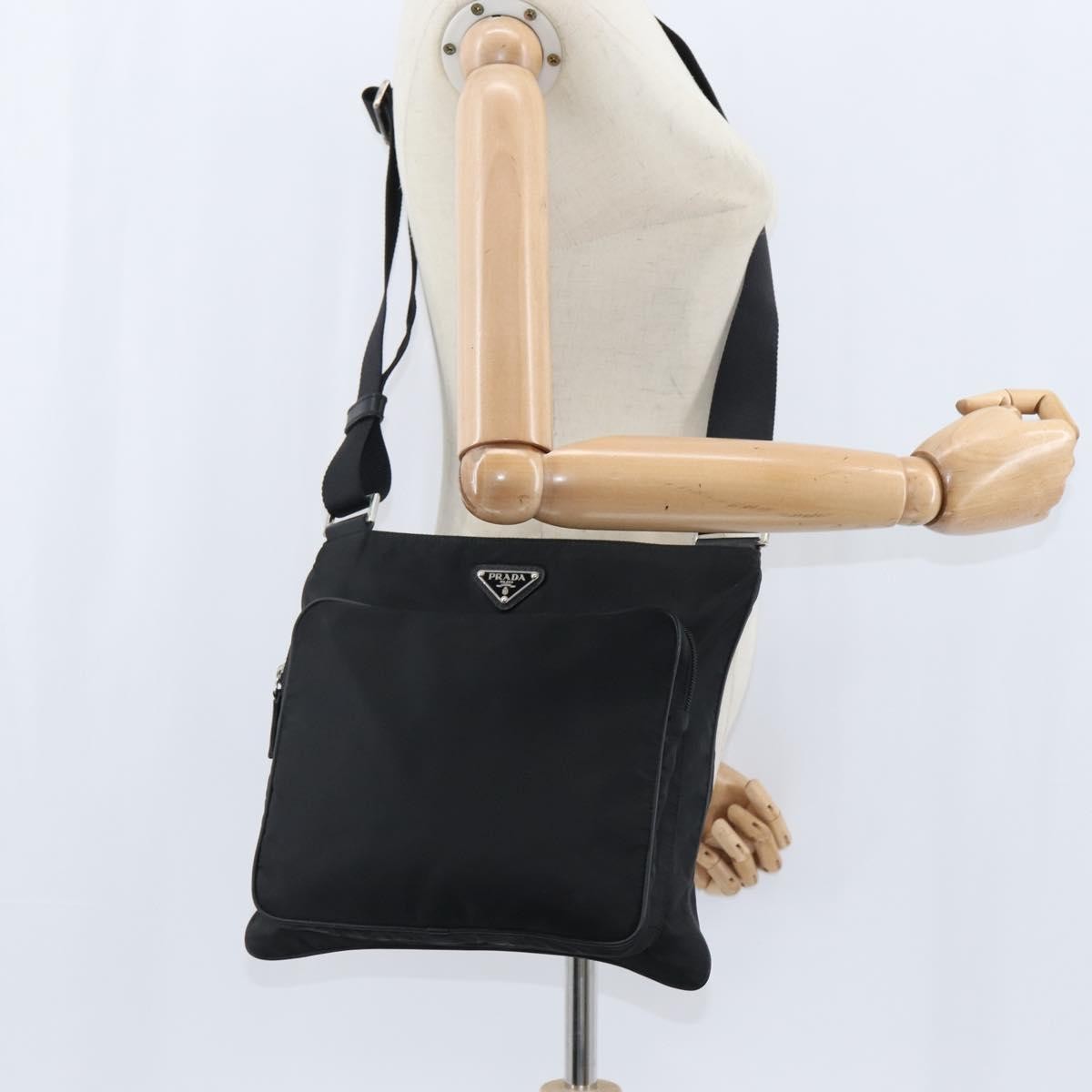 Prada Front Pocket Messenger Tessuto Black Nylon Shoulder Bag Bag (Pre-Owned)