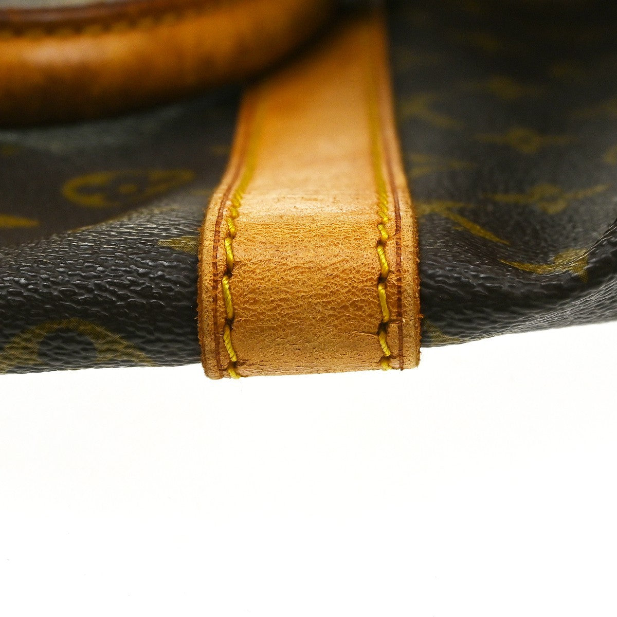 Louis Vuitton Keepall Monogram Canvas Brown Canvas Travel Bag Bag (Pre-Owned)