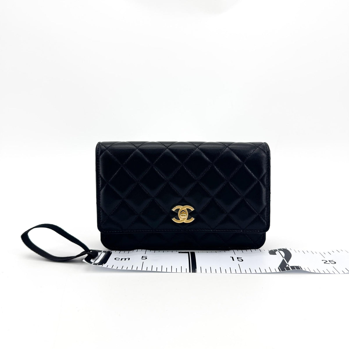 Chanel Pearl Crush Wallet On Chain Quilted Lambskin Black Leather Crossbody Bag Bag (Pre-Owned)