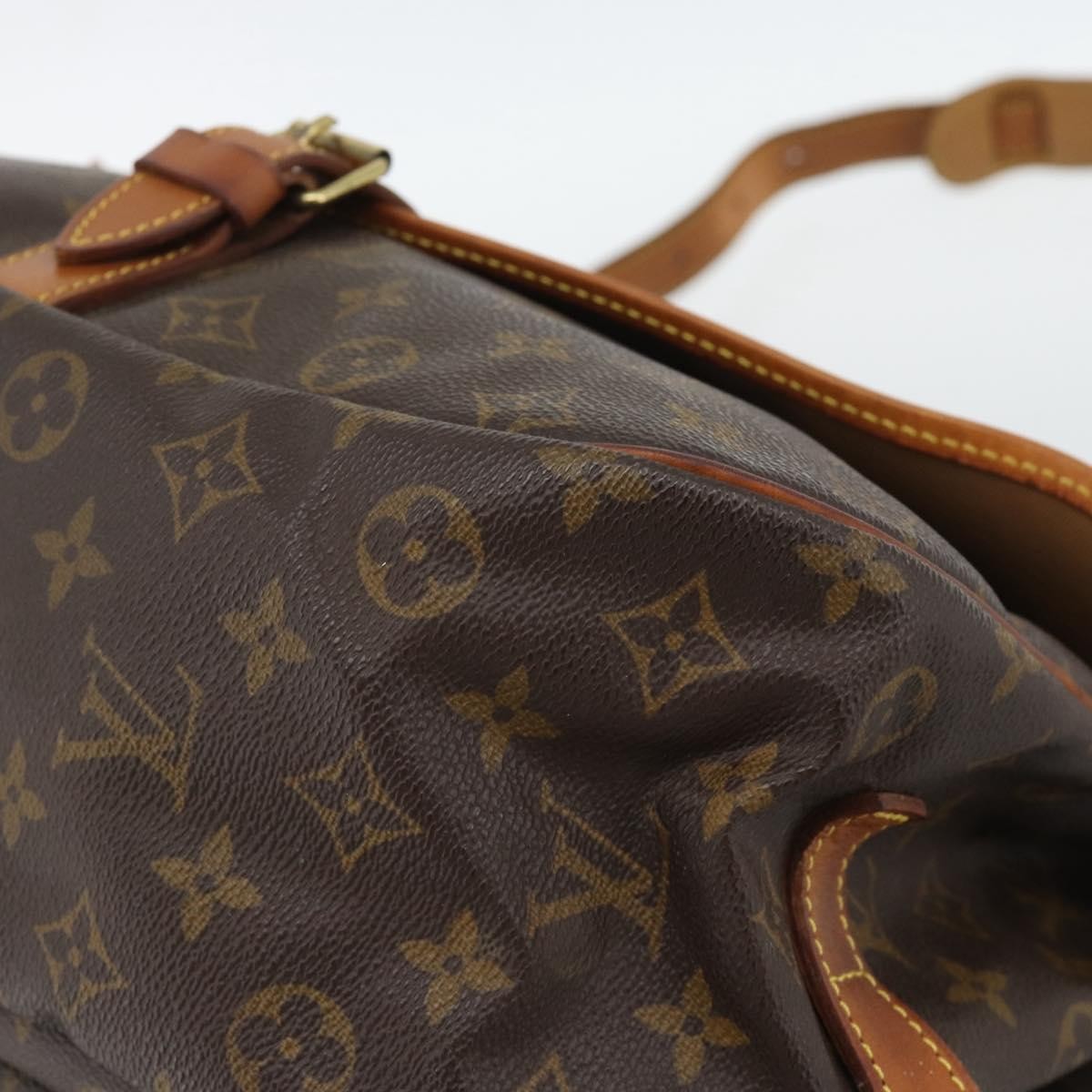 Louis Vuitton Saumur Canvas Brown Canvas Shoulder Bag Bag (Pre-Owned)