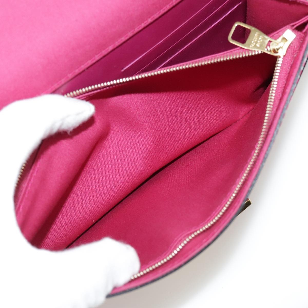 Louis Vuitton Louise Clutch Patent Pink Patent_Leather Bag (Pre-Owned)