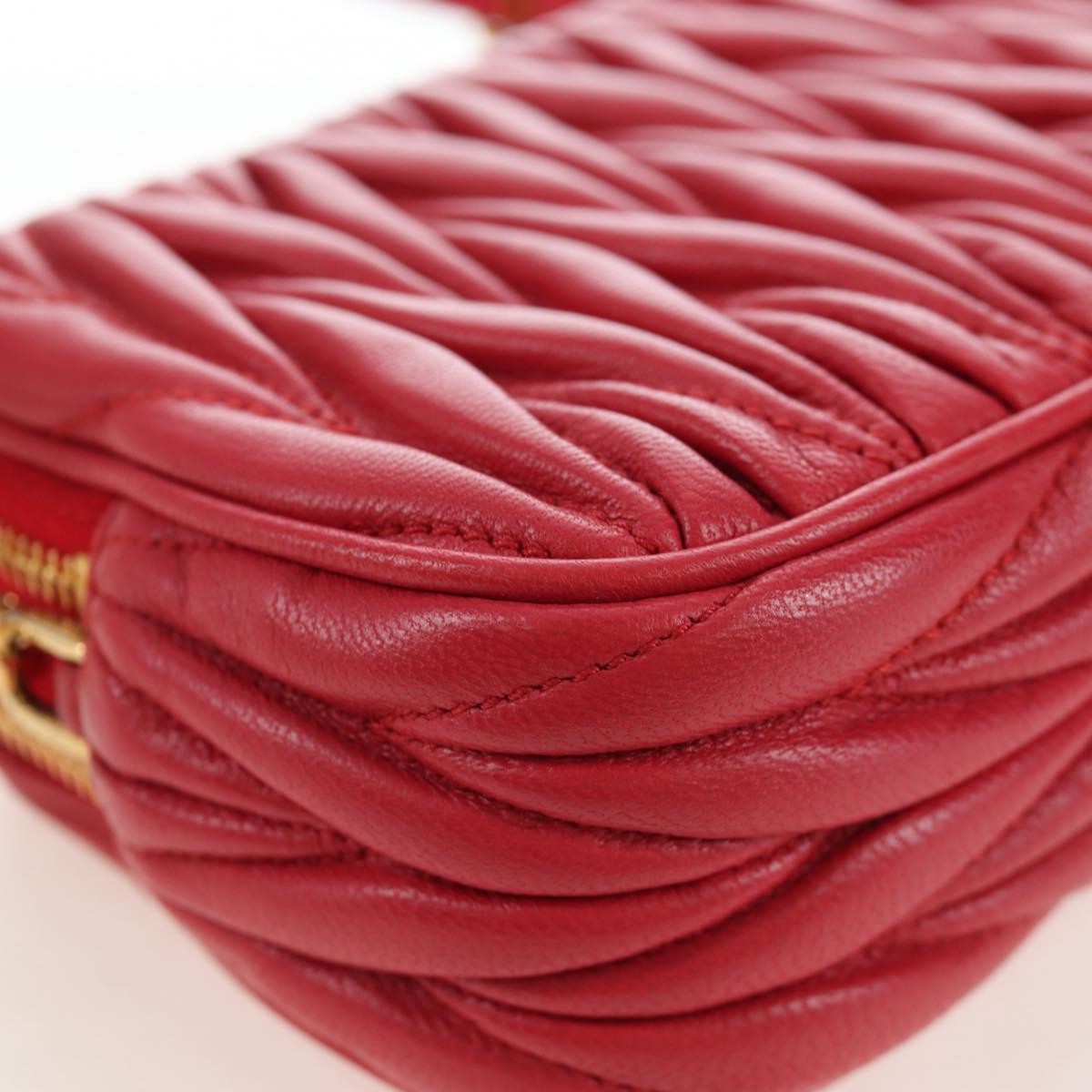 Miu Miu Tech Matelasse Leather Red Leather Crossbody Bag Bag (Pre-Owned)