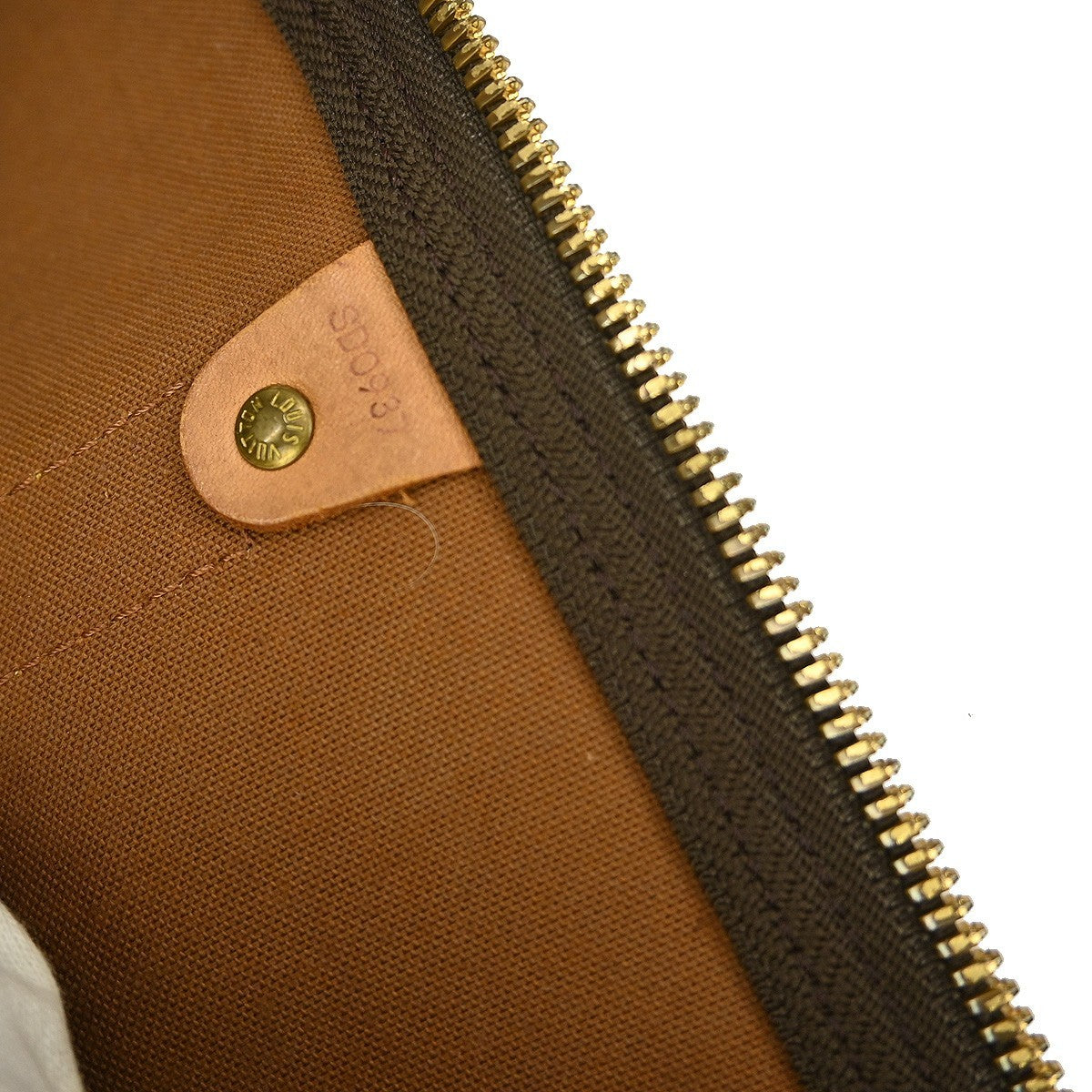 Louis Vuitton Keepall Monogram Canvas Brown Canvas Travel Bag Bag (Pre-Owned)