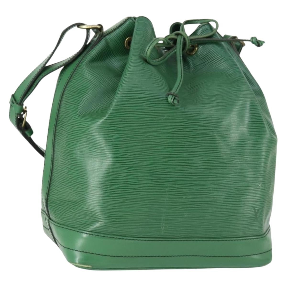 Louis Vuitton Noe Epi Leather Green Leather Shoulder Bag Bag (Pre-Owned)