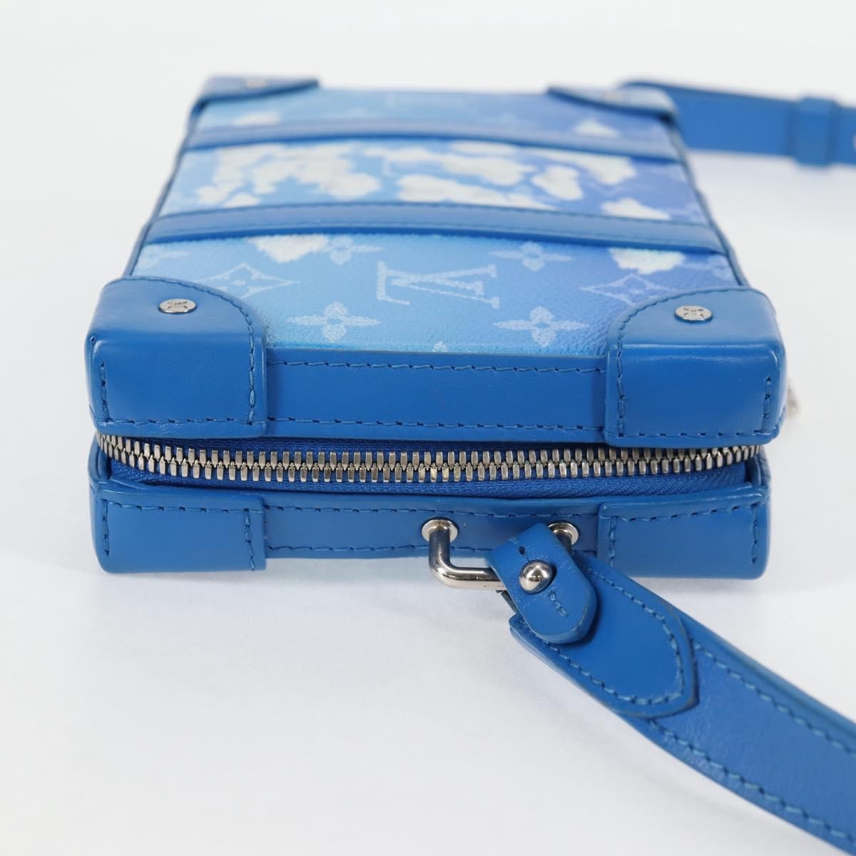 Louis Vuitton Soft Trunk Limited Edition Monogram Clouds Blue Canvas Clutche & Pouche Bag (Pre-Owned)