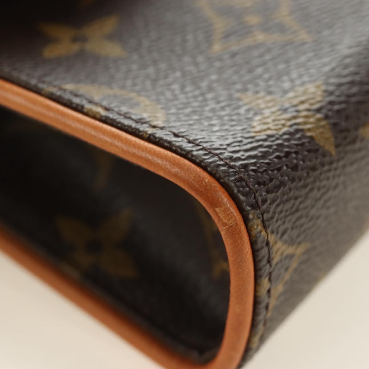 Louis Vuitton Florentine Waist Monogram Canvas Brown Canvas Clutche & Pouche Bag (Pre-Owned)
