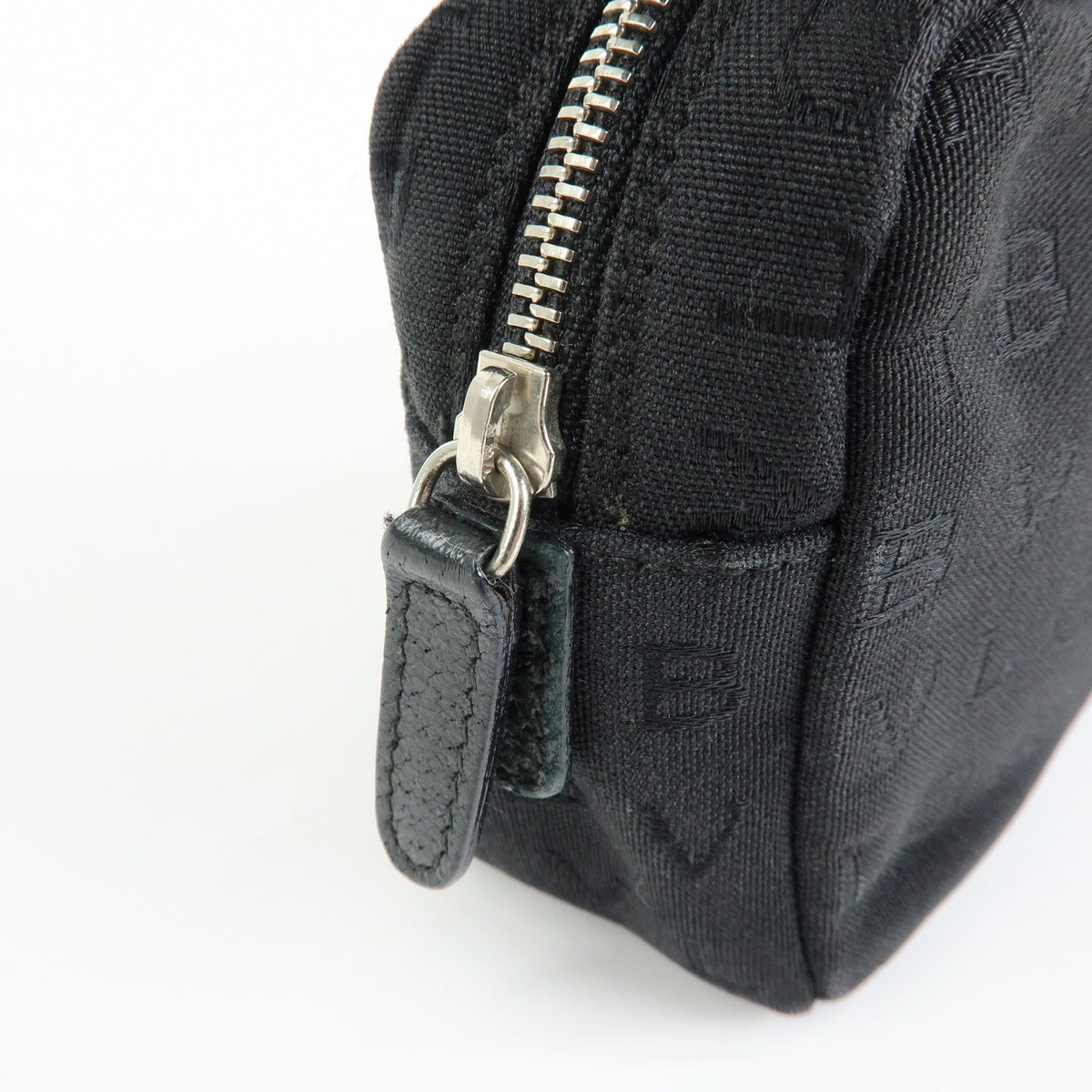 Bvlgari Pouch Canvas Black Canvas Clutche & Pouche Bag (Pre-Owned)