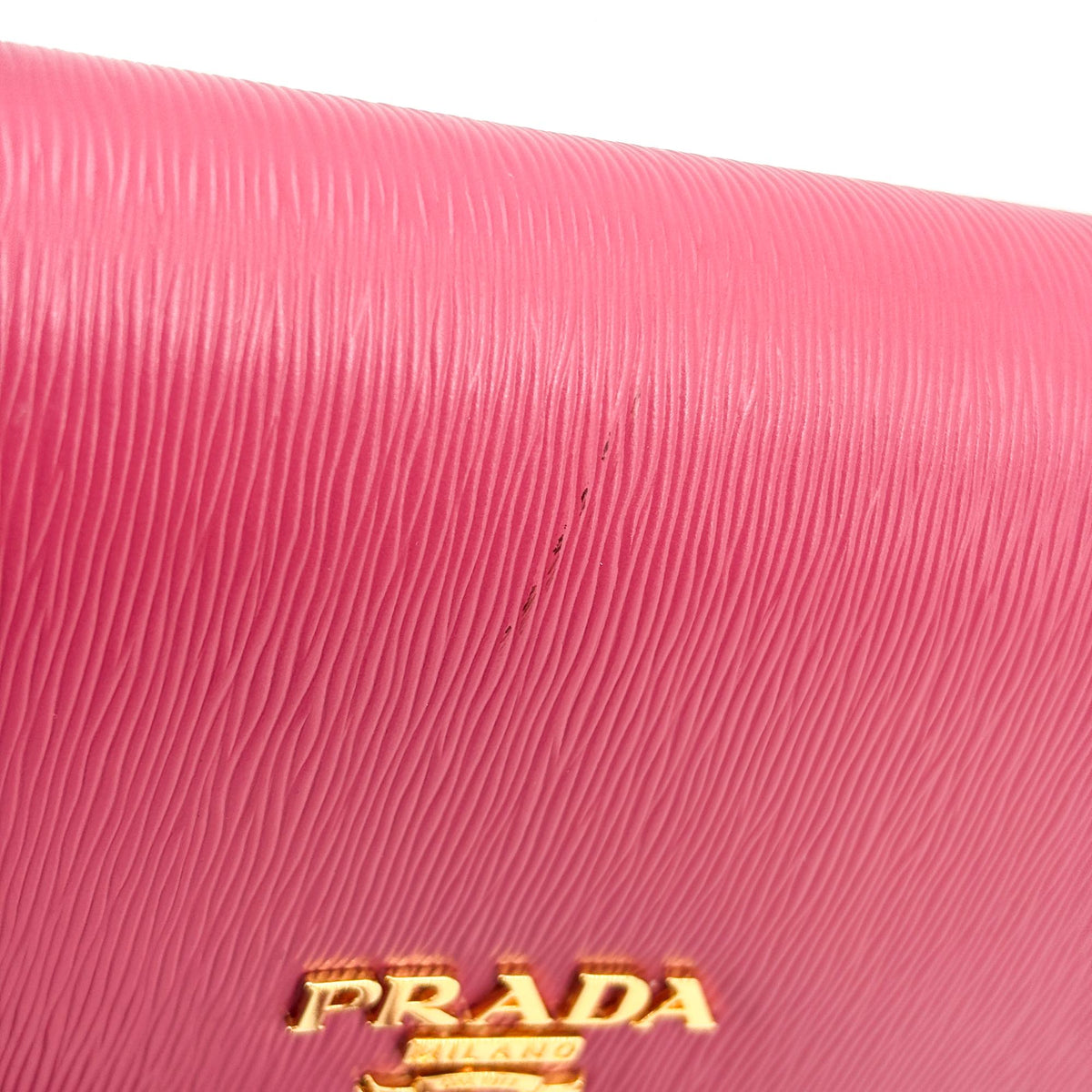 Prada Flap Vitello Move Red Calfskin Shoulder Bag Bag (Pre-Owned)